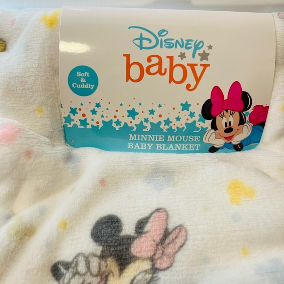 Disney Baby Soft & Cuddly Minnie Mouse 30" x 40" White Baby Blanket - Picture 2 of 10